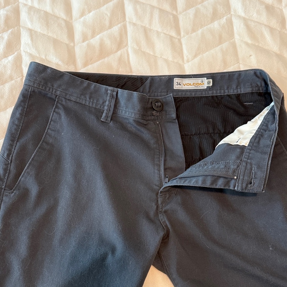 Volcom Men's Dark Gray Chinos